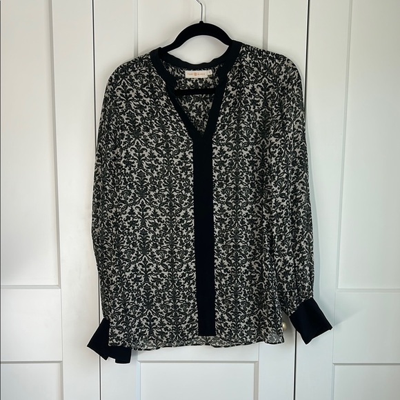 Tory Burch Jessica Black and White Demask/Paisley Silk Top | 8 - Picture 2 of 7